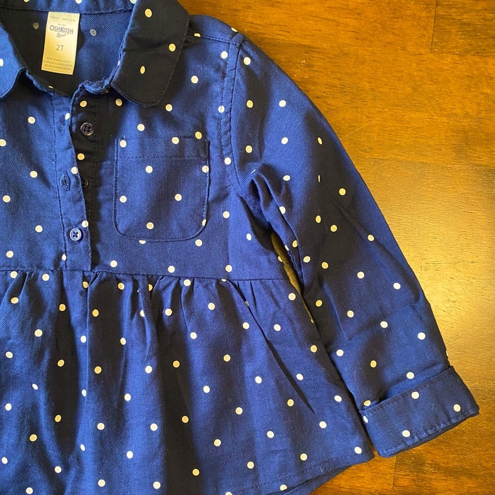 🌻 3/$10 Polka Dot Peplum Button Up